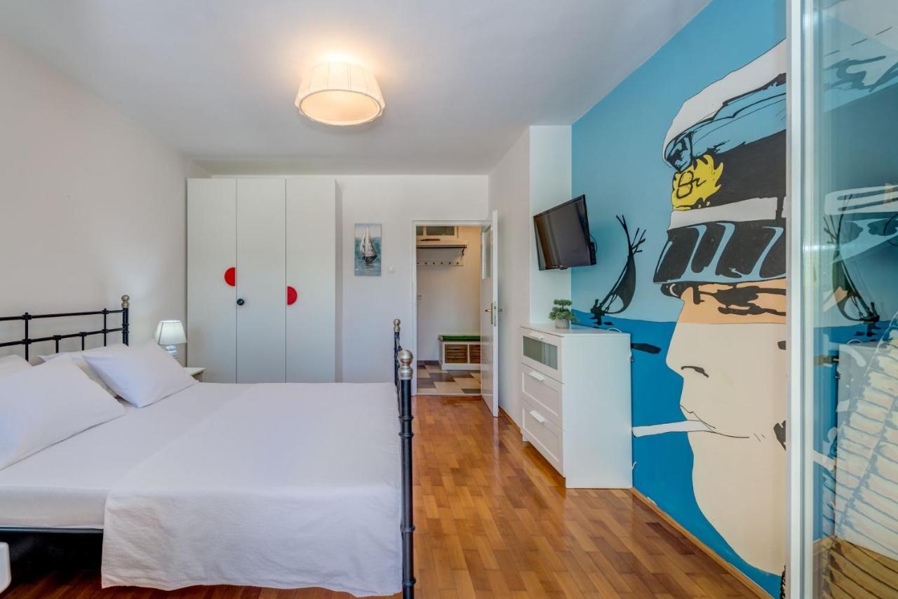 Apartment Lct Nest Split